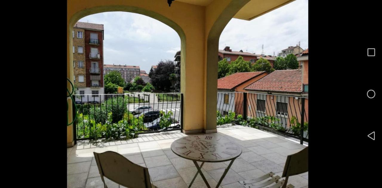 Ferienwohnung Yellow House Turin Exterior foto