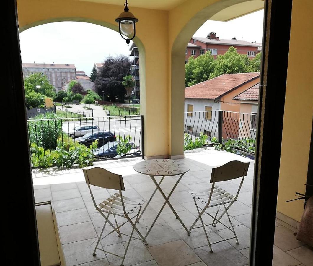 Ferienwohnung Yellow House Turin Exterior foto