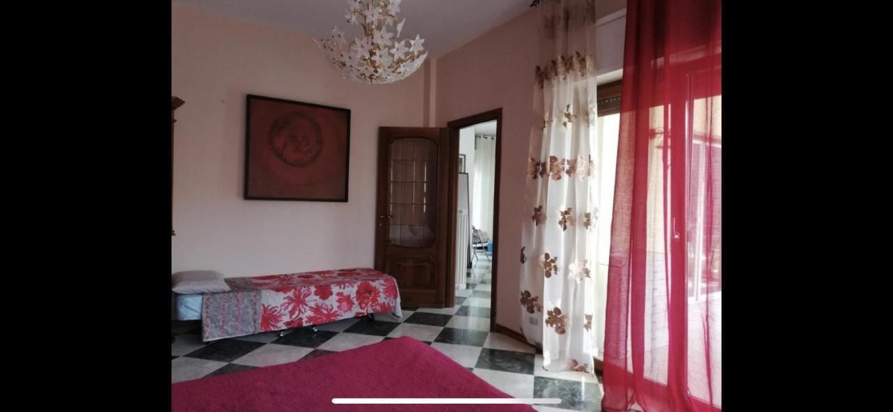 Ferienwohnung Yellow House Turin Exterior foto